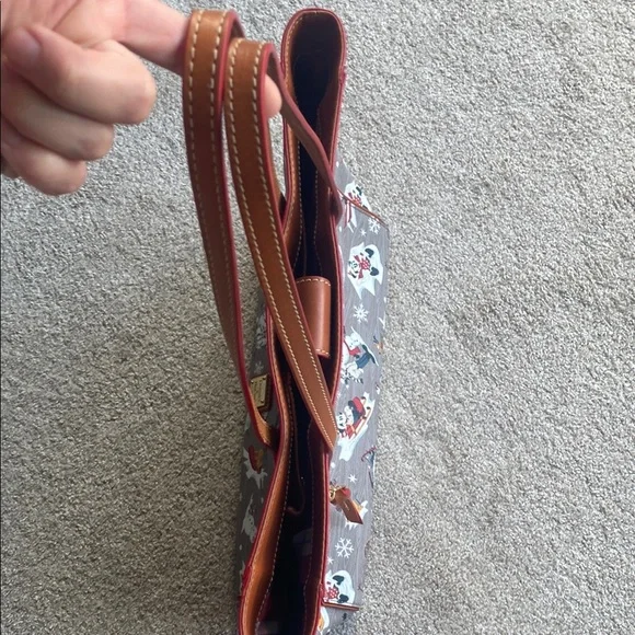 Dooney & Bourke Disney Mickey & Friends Winter Tote - Picture 4 of 13